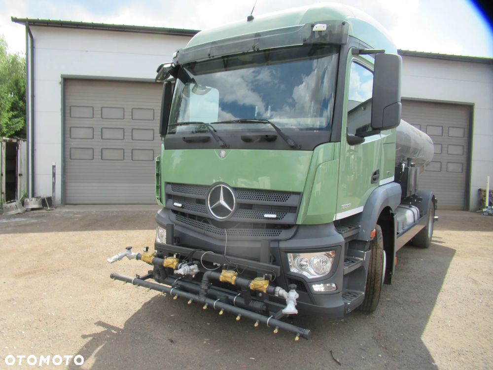 Mercedes-Benz Antos 1830