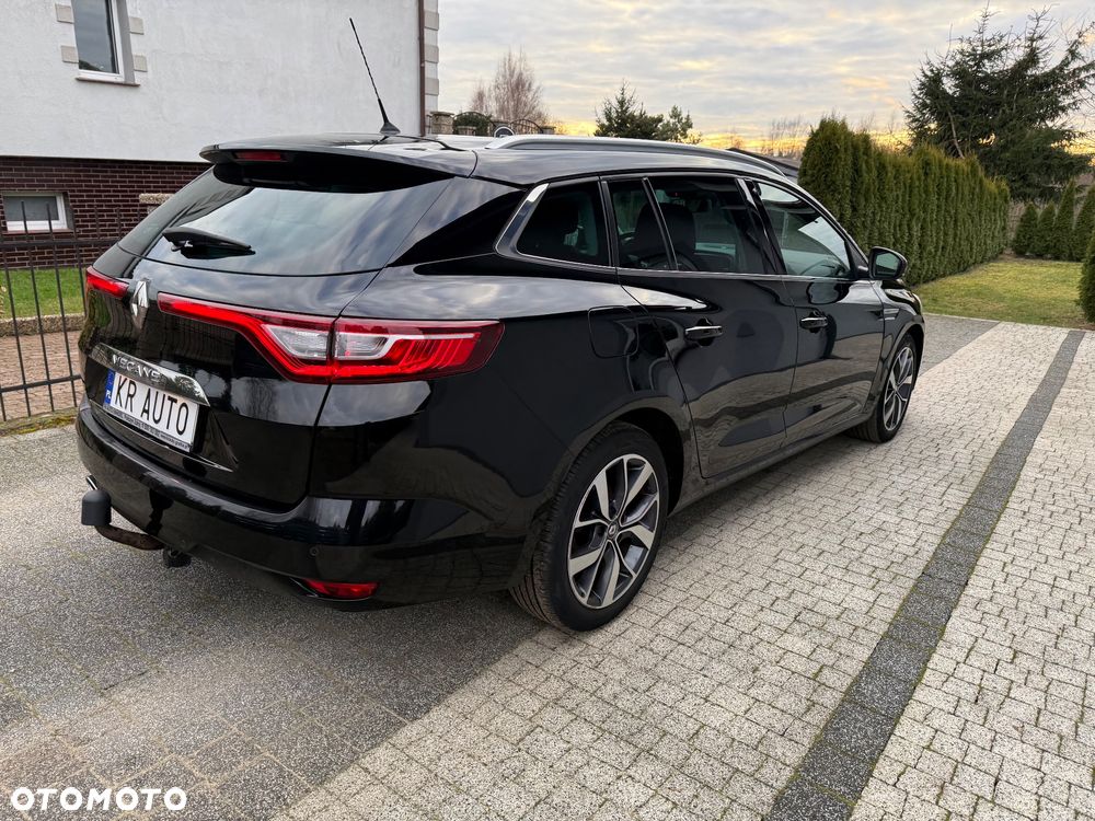 Renault Megane ENERGY dCi 130 BOSE EDITION - 4