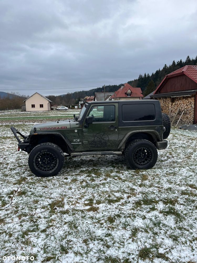Jeep Wrangler - 16