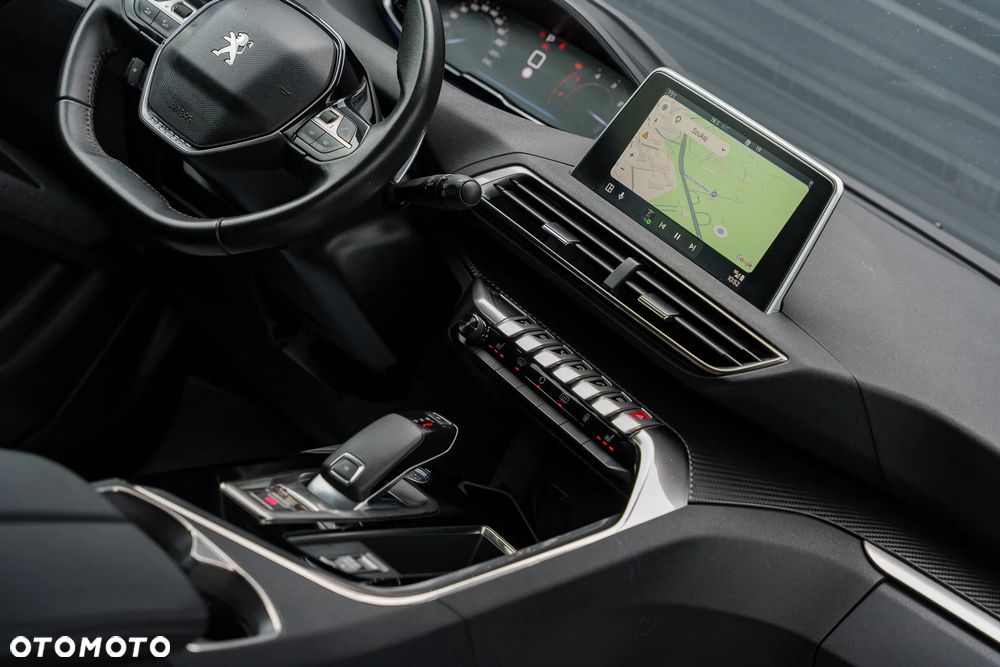 Peugeot 5008 - 21
