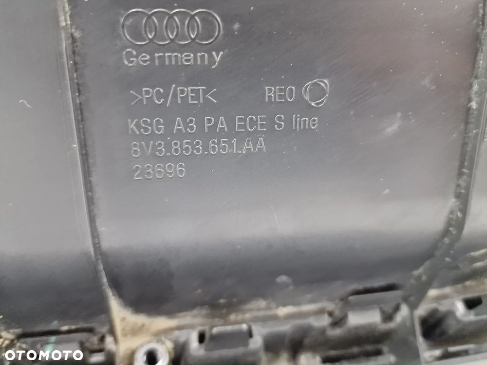 AUDI A3 8V / 8V3 S-LINE 16- ATRAPA / GRILL PRZEDNI PRZÓD CZARNY BEZ PDC , NR 8V3853651AA , NR AUKCJI GL349 - 24