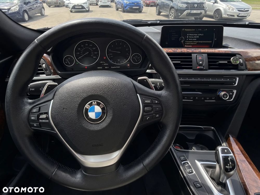 BMW 3GT 328i xDrive Sport Line - 16