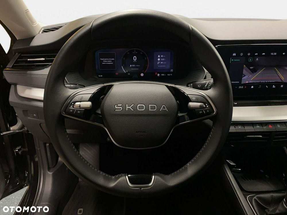 Skoda Octavia - 23