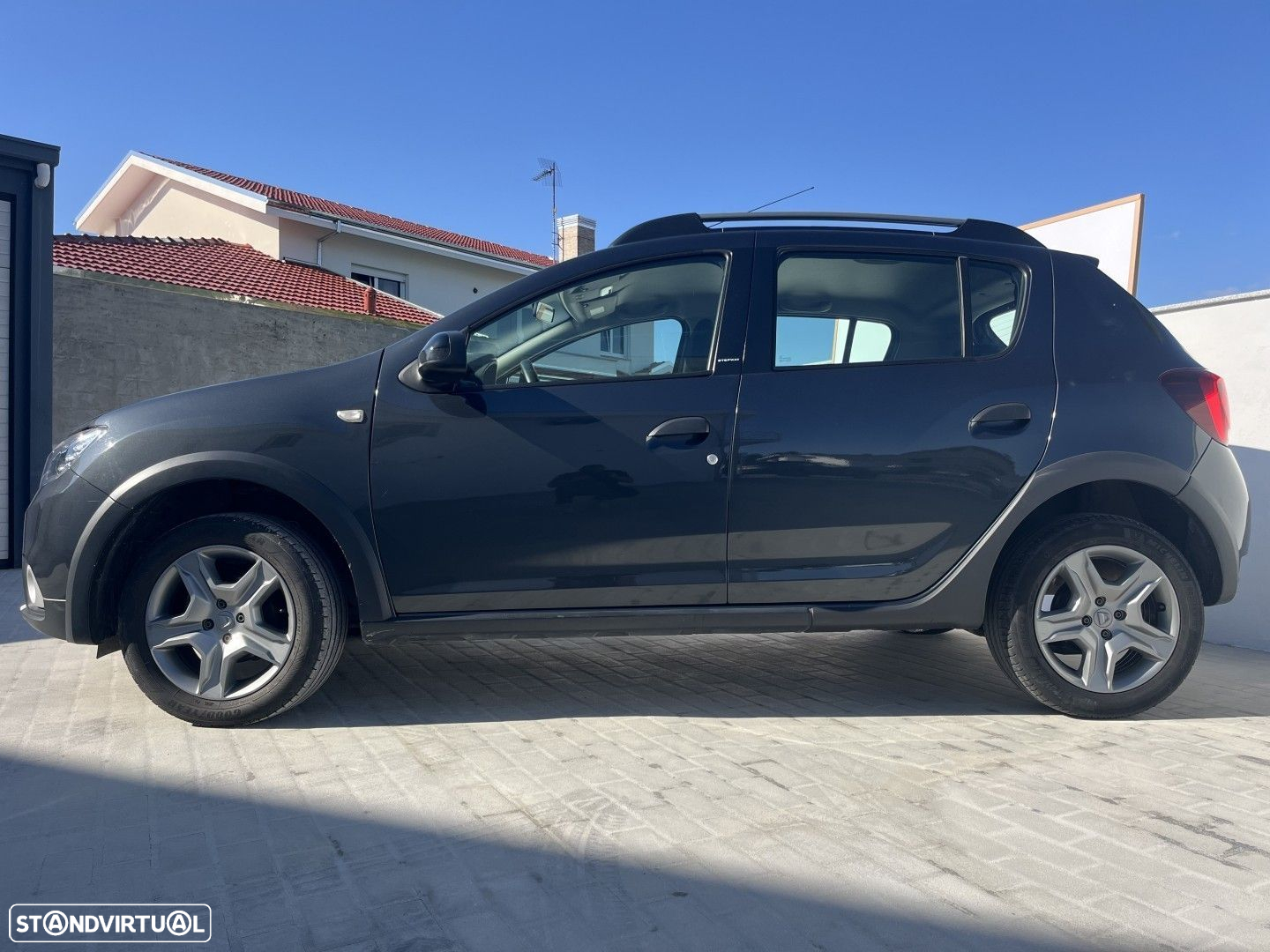 Dacia Sandero 0.9 TCe Stepway - 4