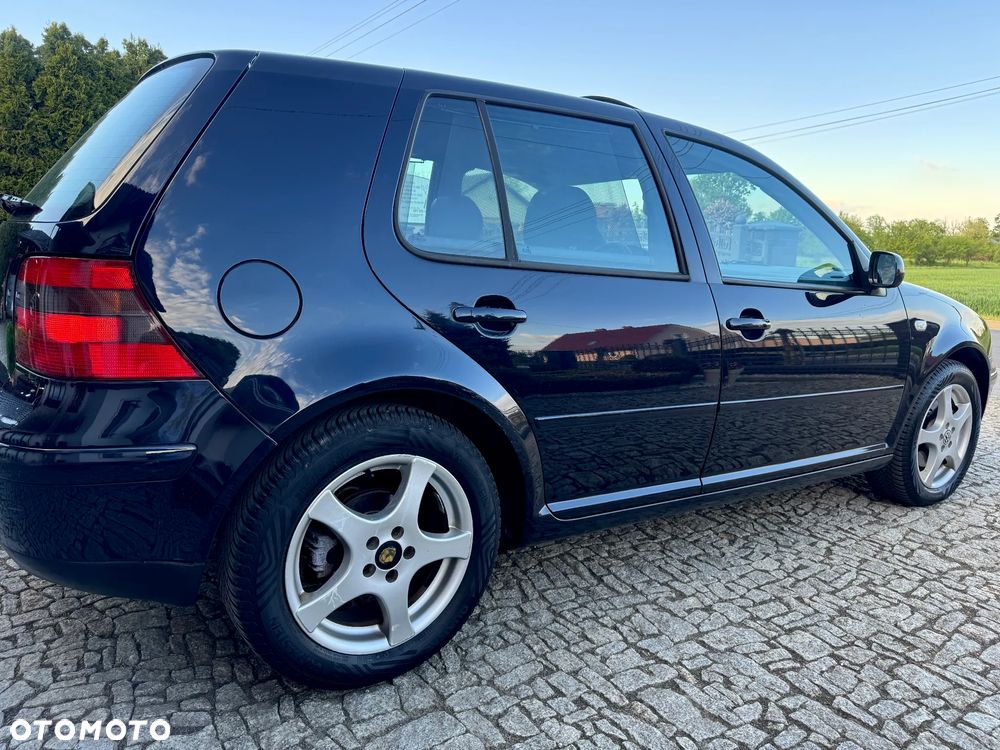 Volkswagen Golf 1.9 TDI Trendline Tiptr - 10