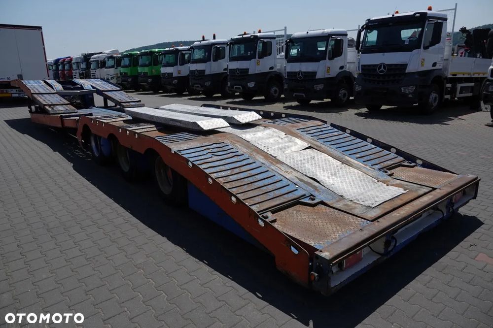 Nooteboom VS-MONT/ VSAT11 / NACZEPA LAWETA / NISKOPODWOZIOWA / 17 M / PODEST HYDRAULICZNY / WCIĄGARKA / SAF - 13