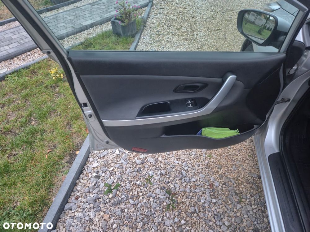 Kia Ceed - 12
