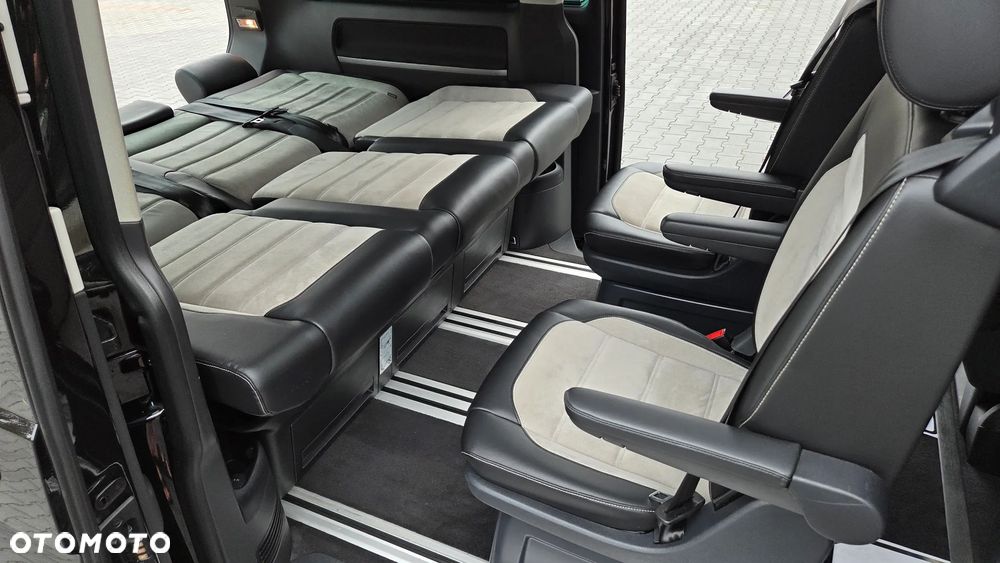 Volkswagen Multivan - 28