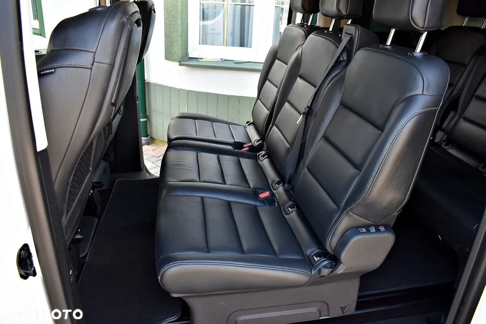 Peugeot Traveller L2 2.0 EAT6 Business VIP - 38