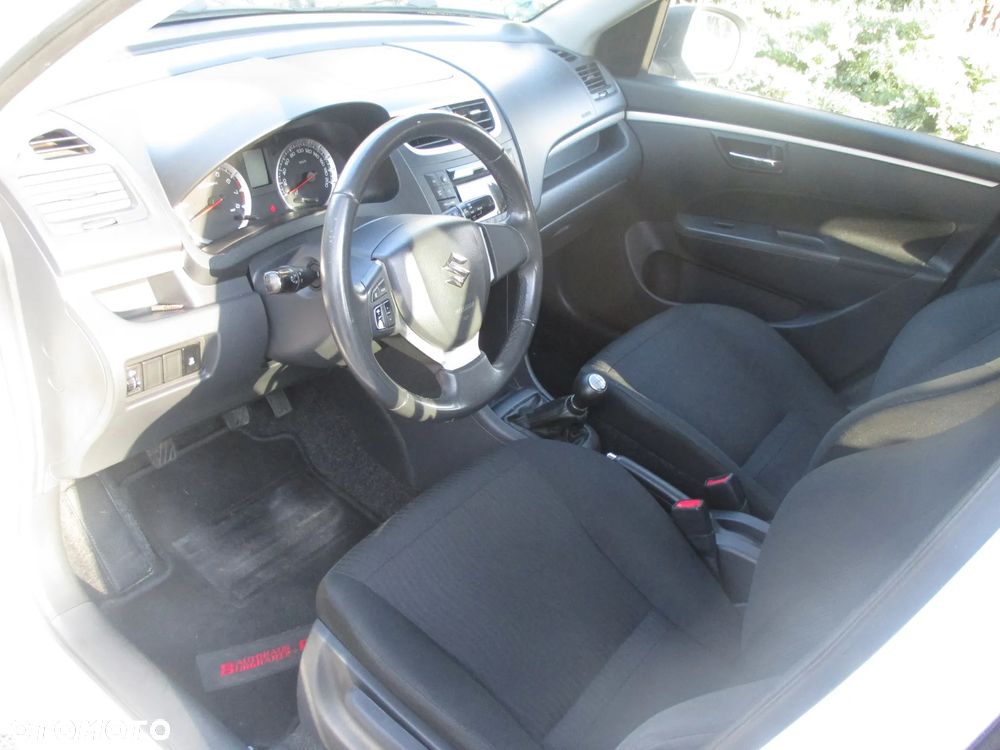 Suzuki Swift 1.2 30 Jahre - 8