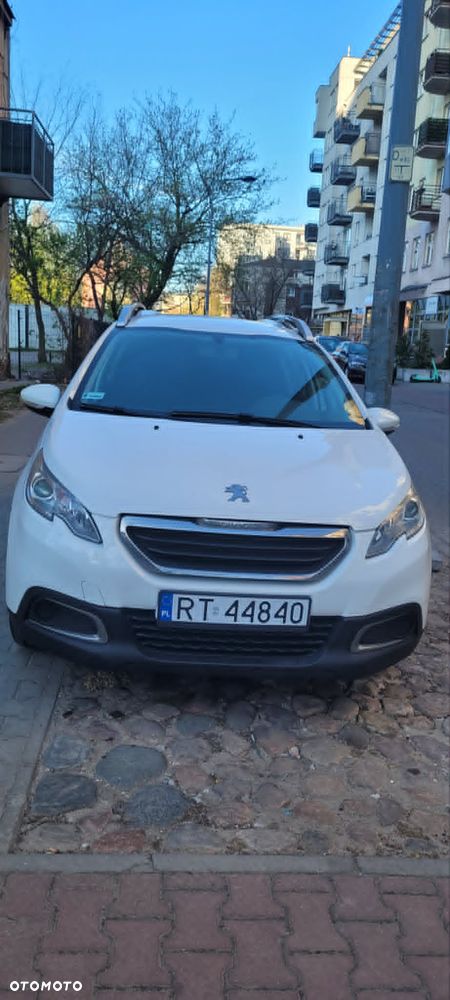 Peugeot 2008 1.2 Pure Tech Style - 4