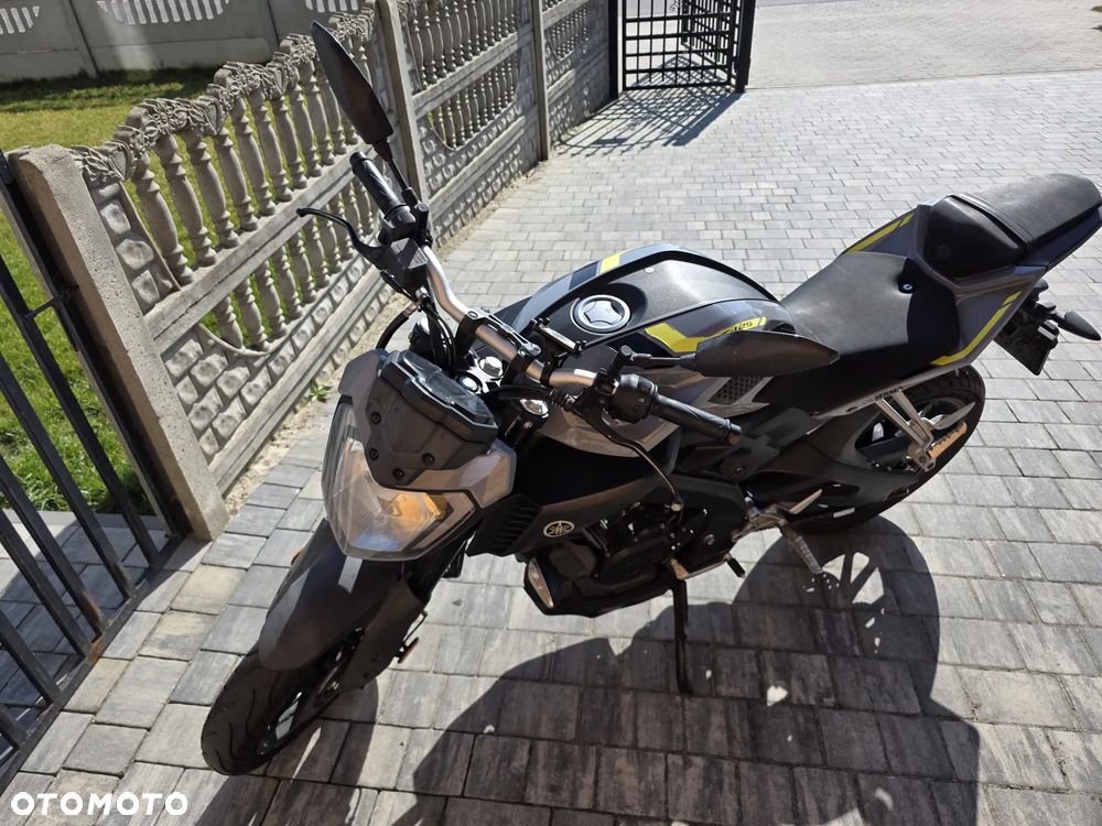 Yamaha MT - 6