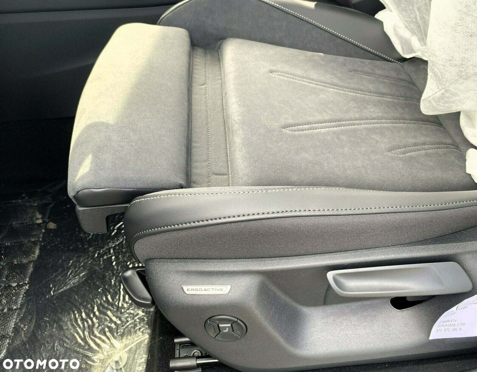 Volkswagen Tiguan - 9