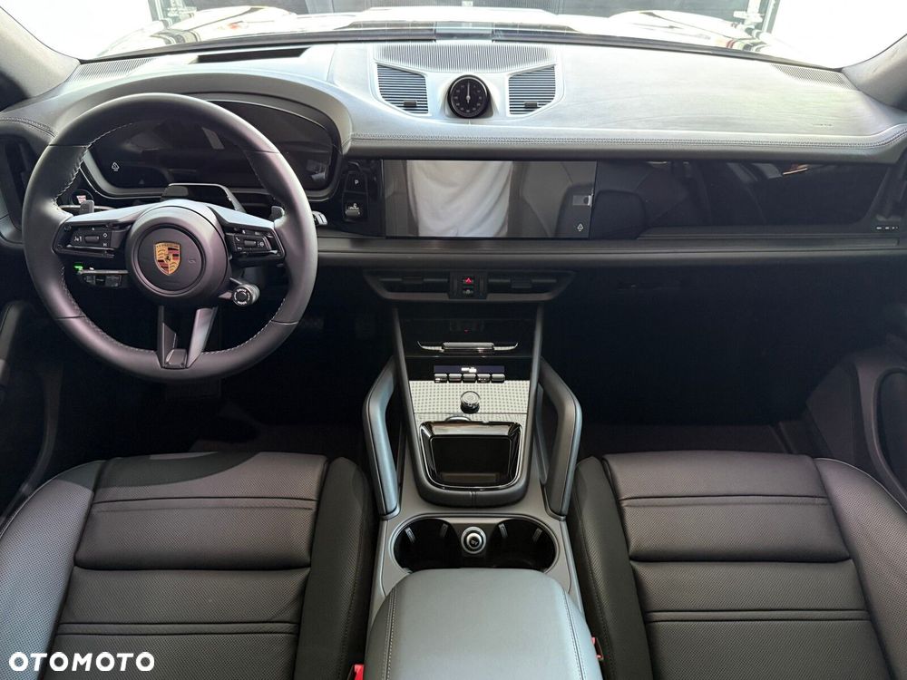 Porsche Cayenne - 26
