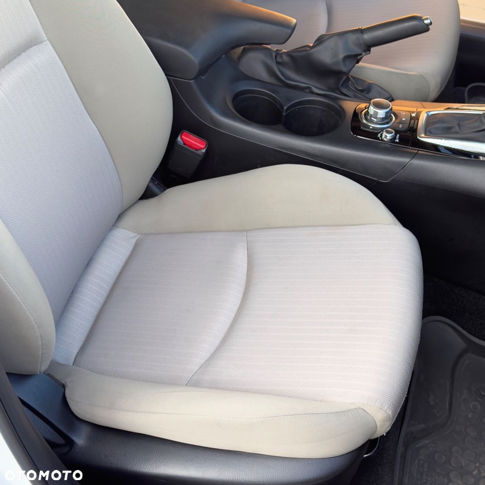 Mazda 3 SKYACTIV-G 120 Automatik Center-Line - 13