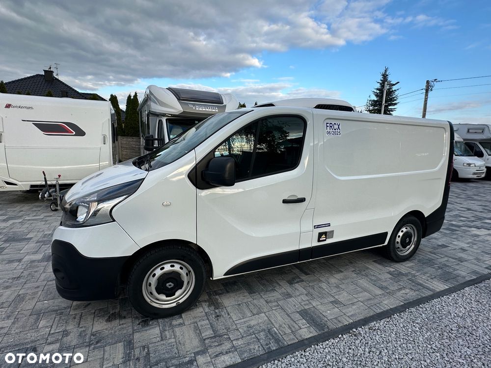 Renault Trafic - 21