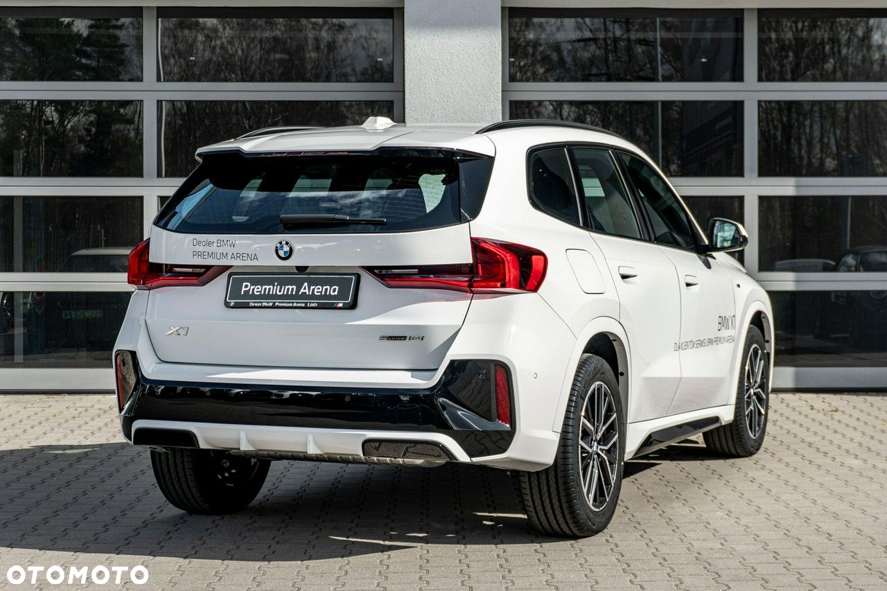 BMW X1 sDrive18i - 6
