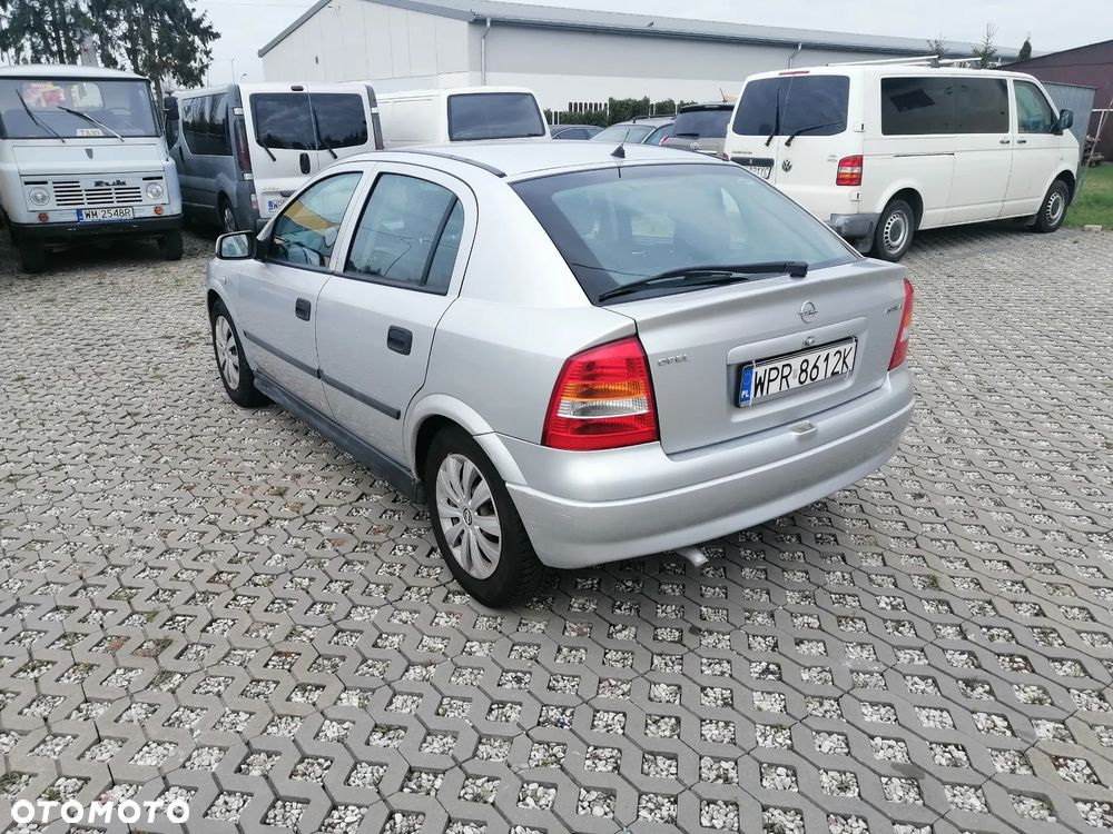 Opel Astra 1.2 Start - 6