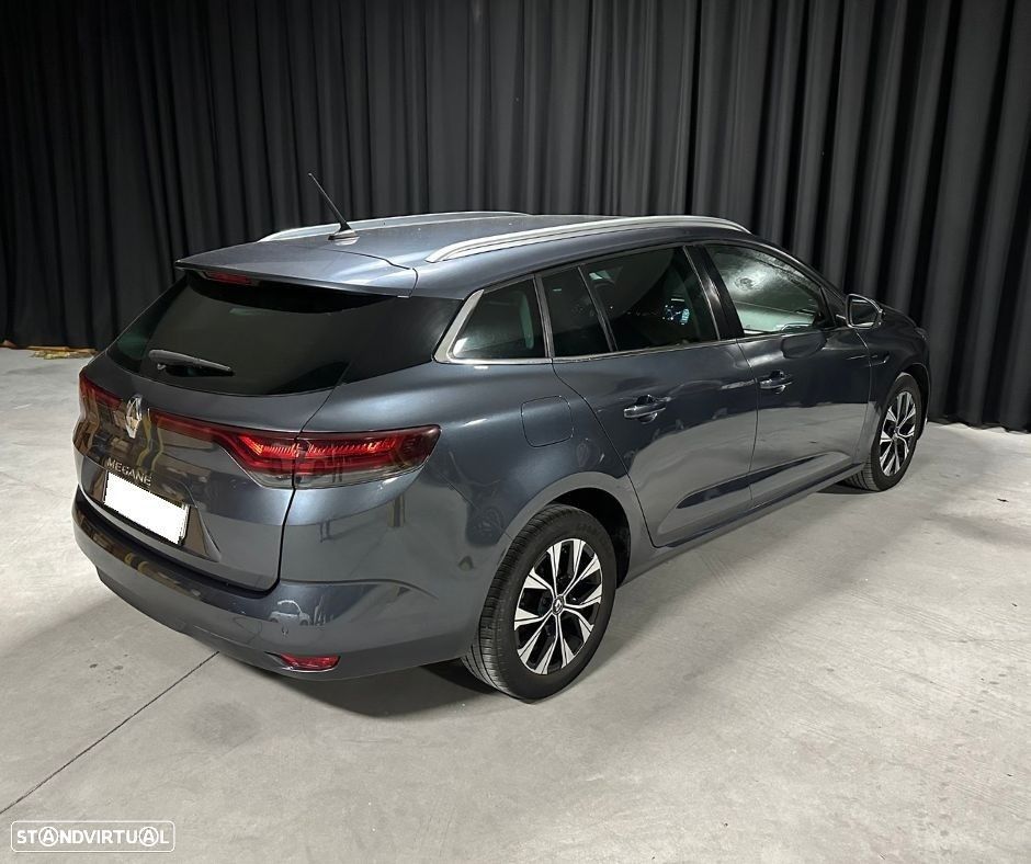 Renault Mégane Sport Tourer 1.3 TCe Limited J17 - 28