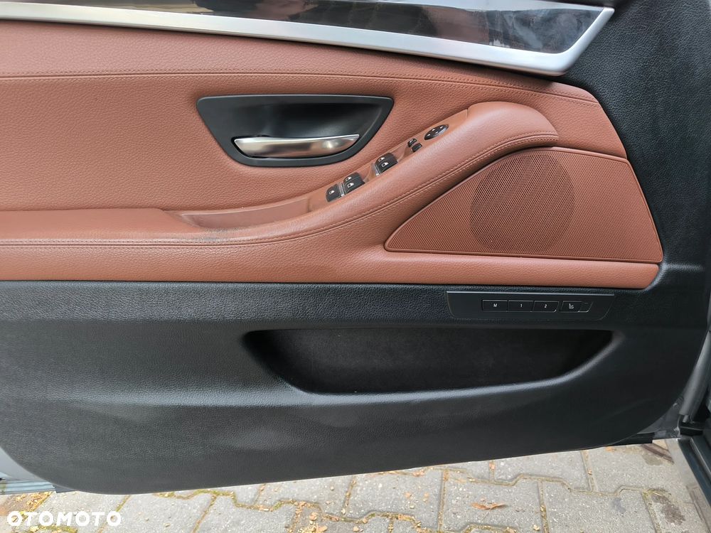 BMW Seria 5 - 33