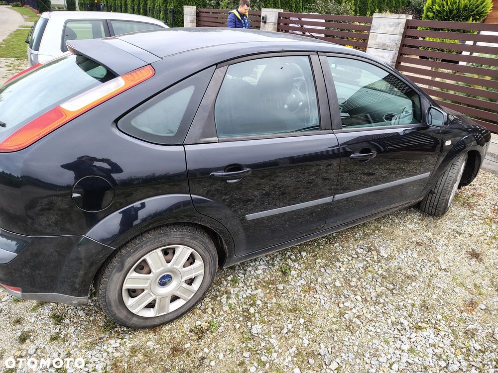 Ford Focus 1.8 TDCi Trend - 3