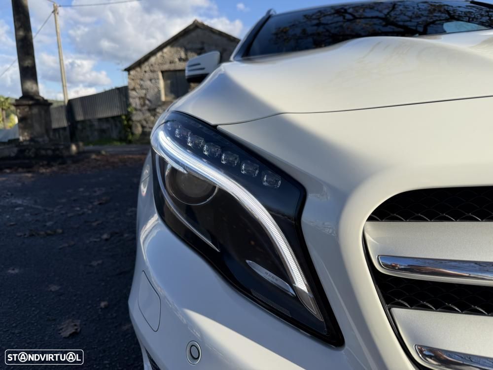 Mercedes-Benz GLA 180 - 13