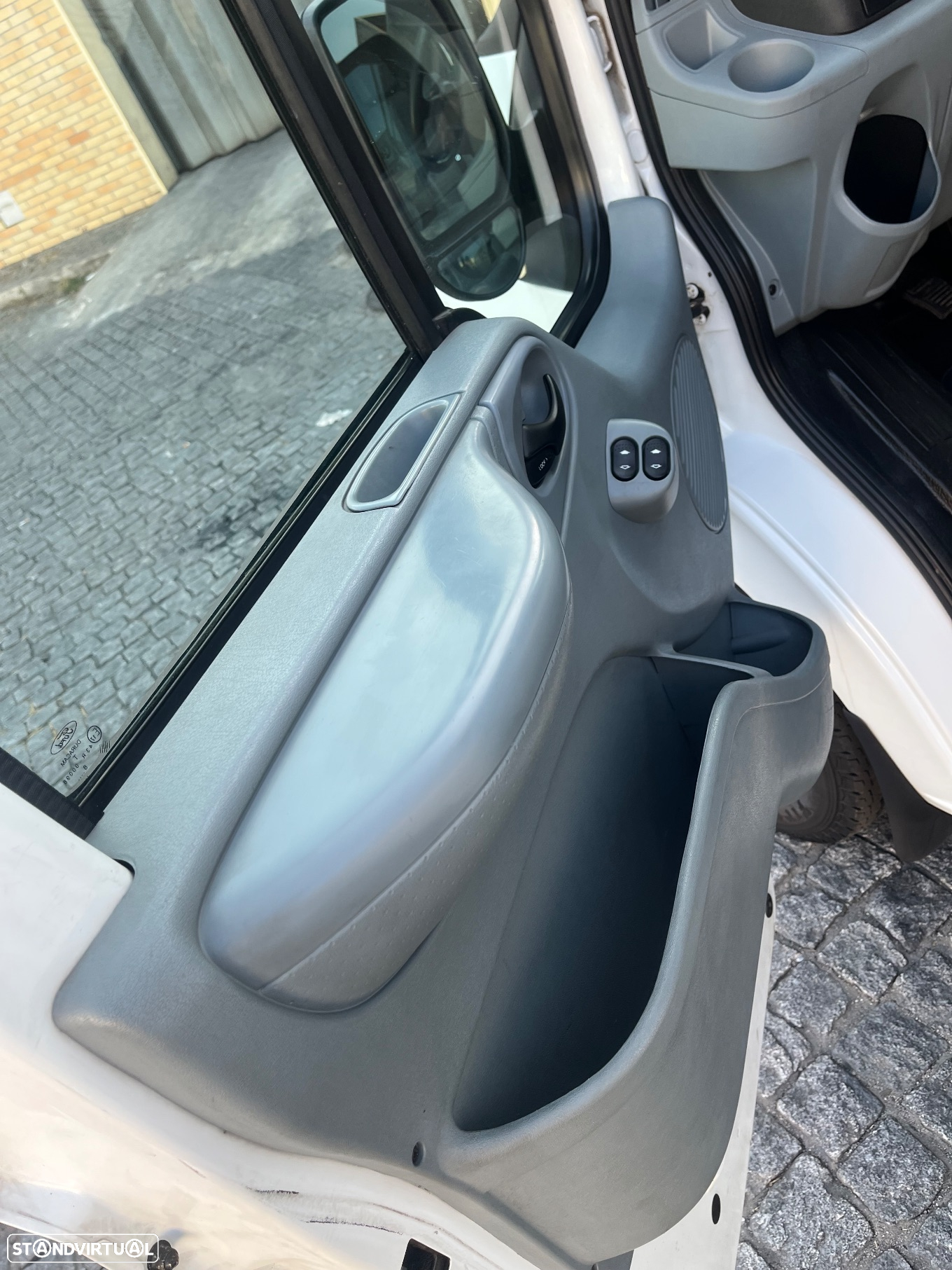 Ford TRANSIT/330L - 20