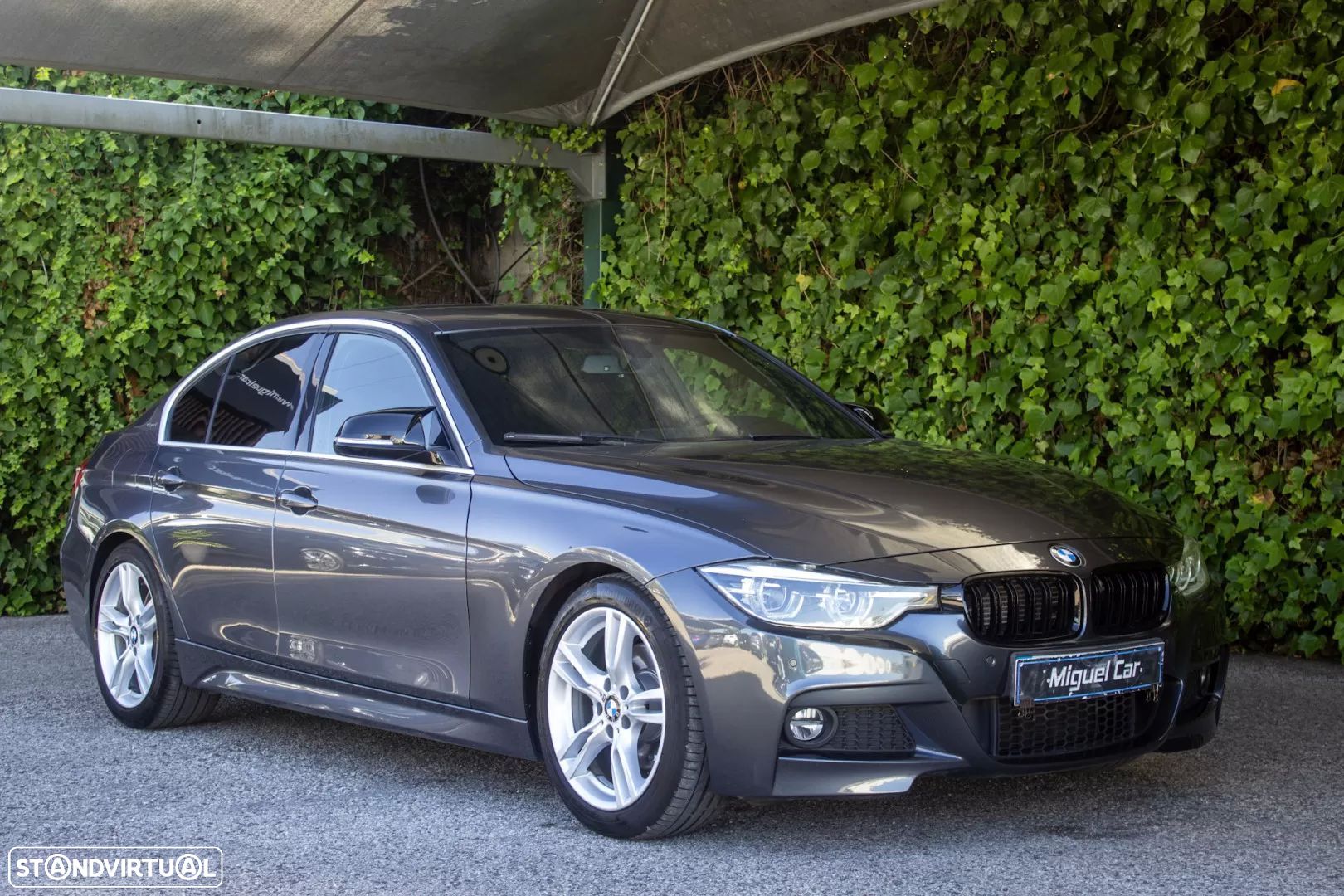BMW 330 e iPerformance Pack M - 1