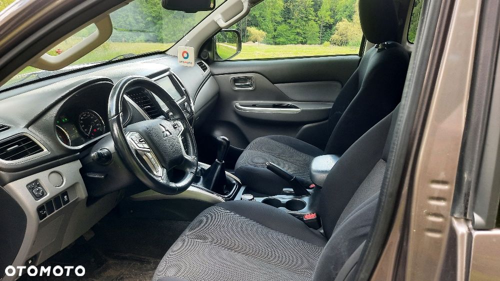 Mitsubishi L200 2.4 d DC Intense Plus EU6 - 10