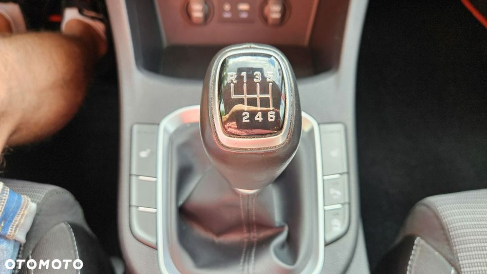 Hyundai i30 - 30