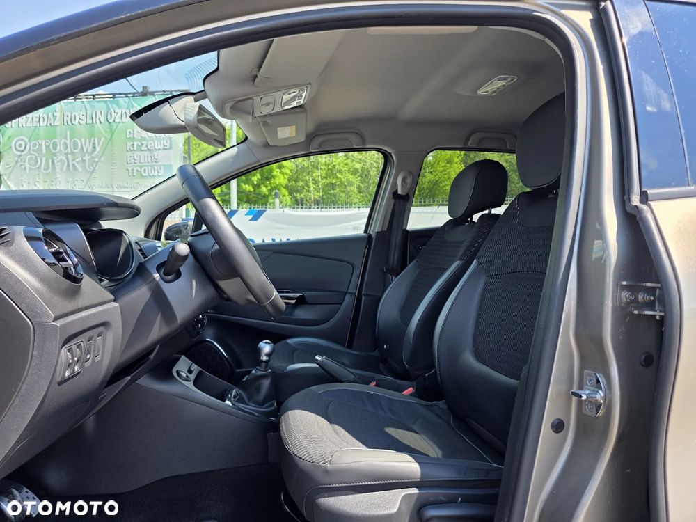 Renault Captur (ENERGY) TCe 90 INTENS - 12