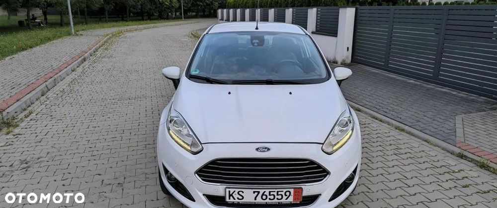 Ford Fiesta 1.6 TDCi DPF Platinium X - 34