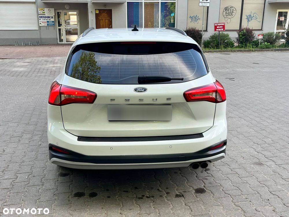 Ford Focus SW 1.5 EcoBoost S&S ACTIVE - 3