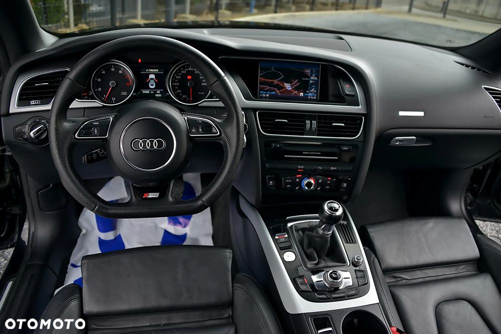 Audi A5 Cabrio - 38