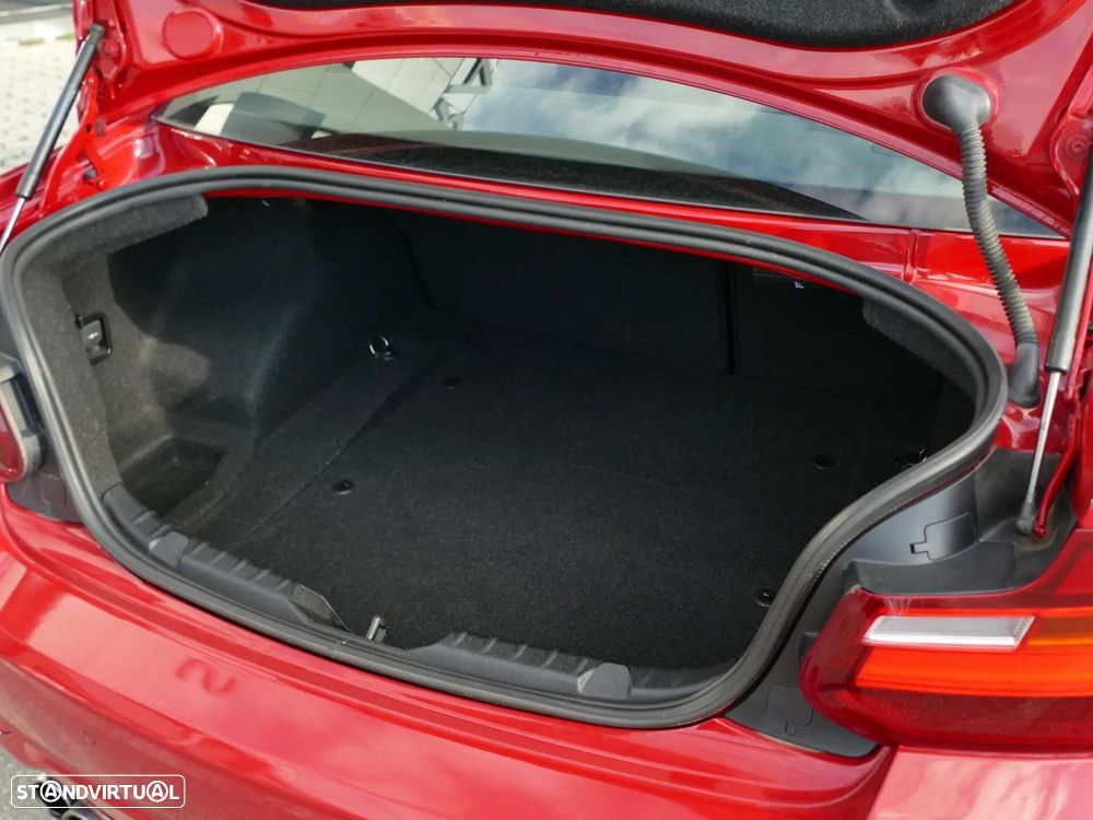 BMW 220 d Coupe Advantage Auto - 13