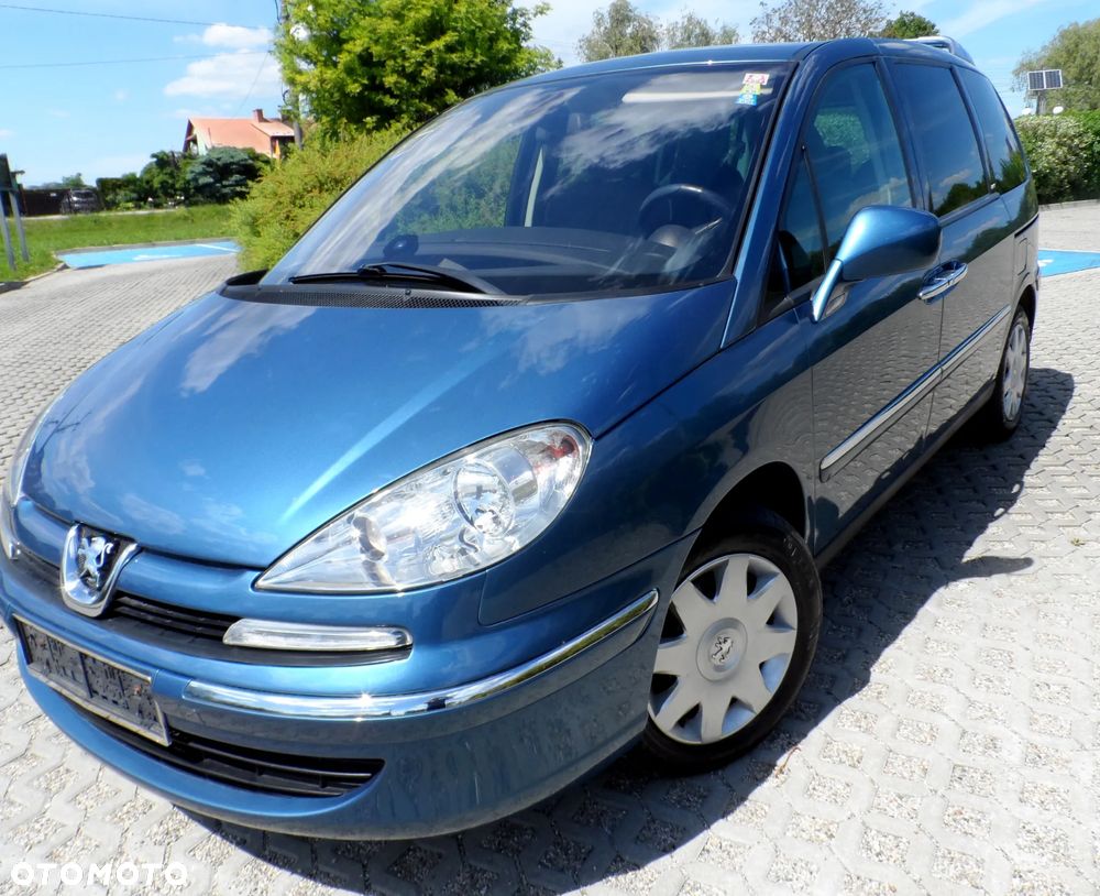 Peugeot 807 HDi 135 Premium - 16