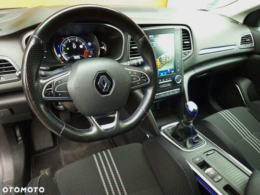 Renault Megane TCe 160 GPF GT LINE - 19