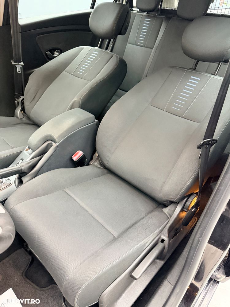 Renault Megane ENERGY dCi 110 EXPERIENCE - 16