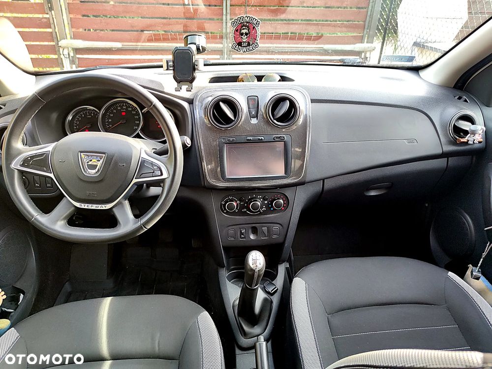 Dacia Sandero Stepway 0.9 TCe Laureate S&S - 6