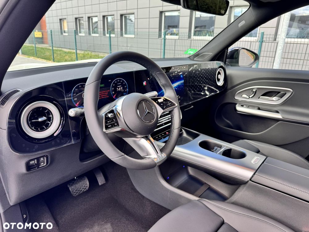 Mercedes-Benz GLB 250+ EQ 85kWh - 16