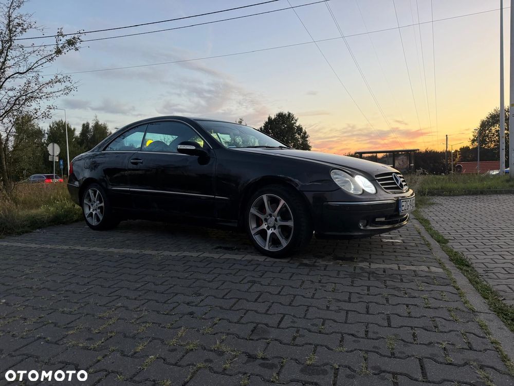 Mercedes-Benz CLK - 7