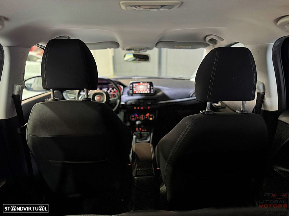 Fiat Tipo Station Wagon 1.6 M-Jet Lounge Tech - 33