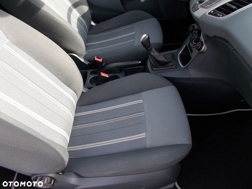 Ford Fiesta 1.25 Trend Edition - 12
