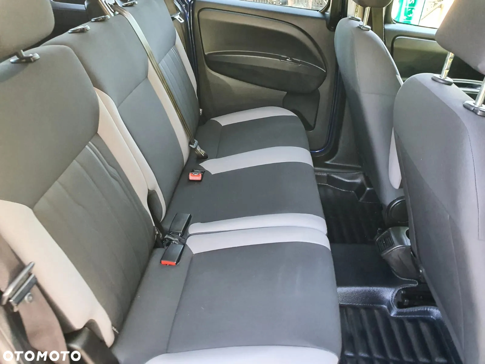 Opel Combo 1.6 CDTI L1H1 Edition - 11