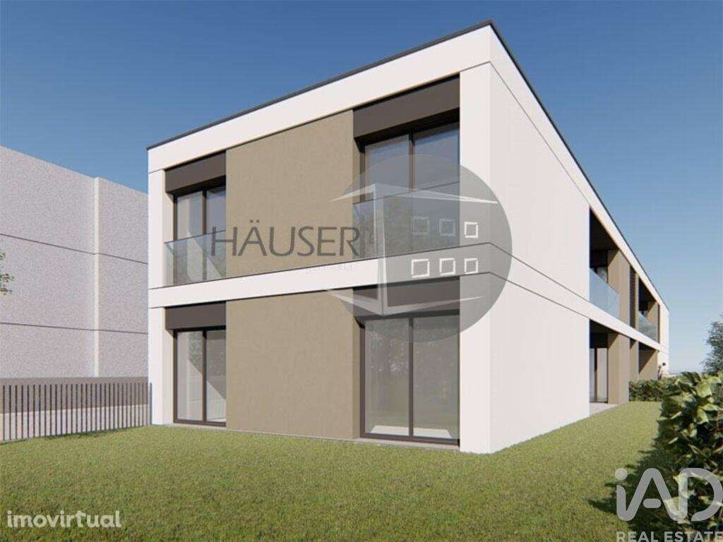 Apartamento T2 em Galegos (Santa Maria) de 100,00 m2 - Grande imagem: 2/7