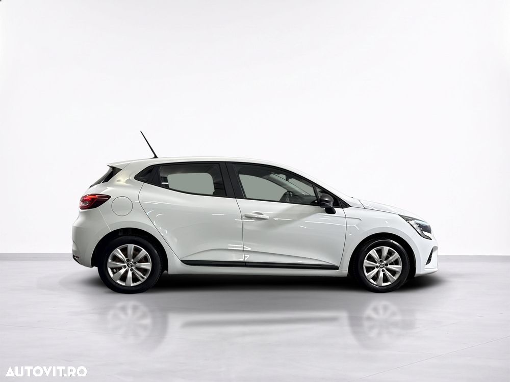 Renault Clio - 7