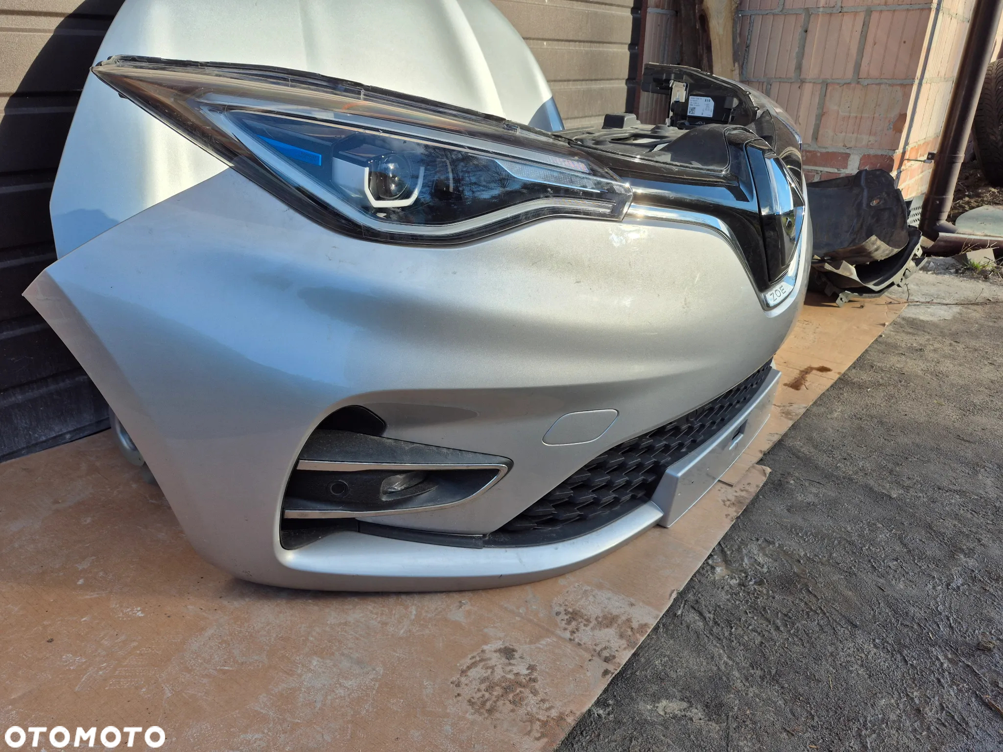 RENAULT ZOE II MASKA BŁOTNIK PRAWY PAS PRZEDNI CHŁODNICE LAMPY KOD LAKIERU TEKQA - 6
