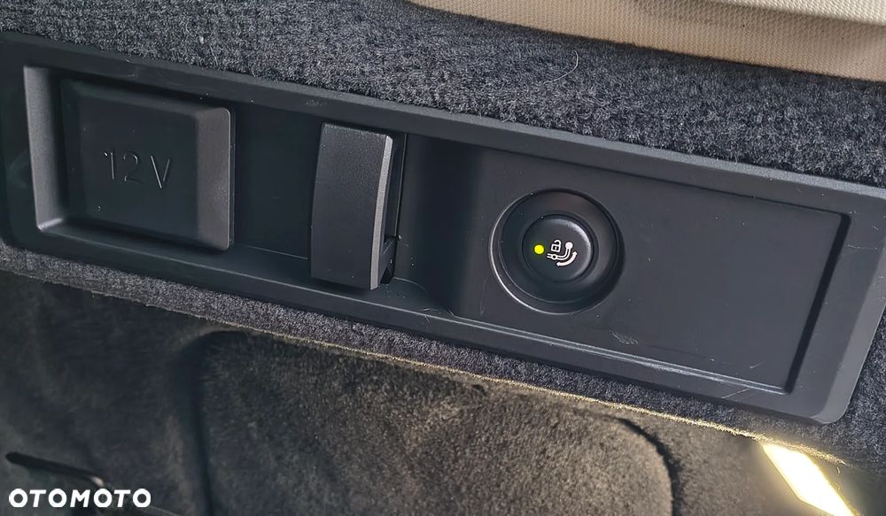 BMW Seria 3 320i Sport Line Shadow - 17