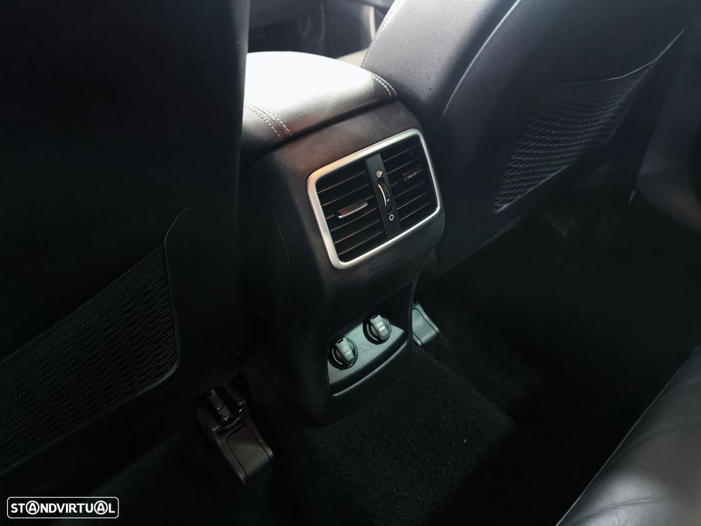 Kia Sportage 1.6 CRDI ISG MHEV Tech - 21