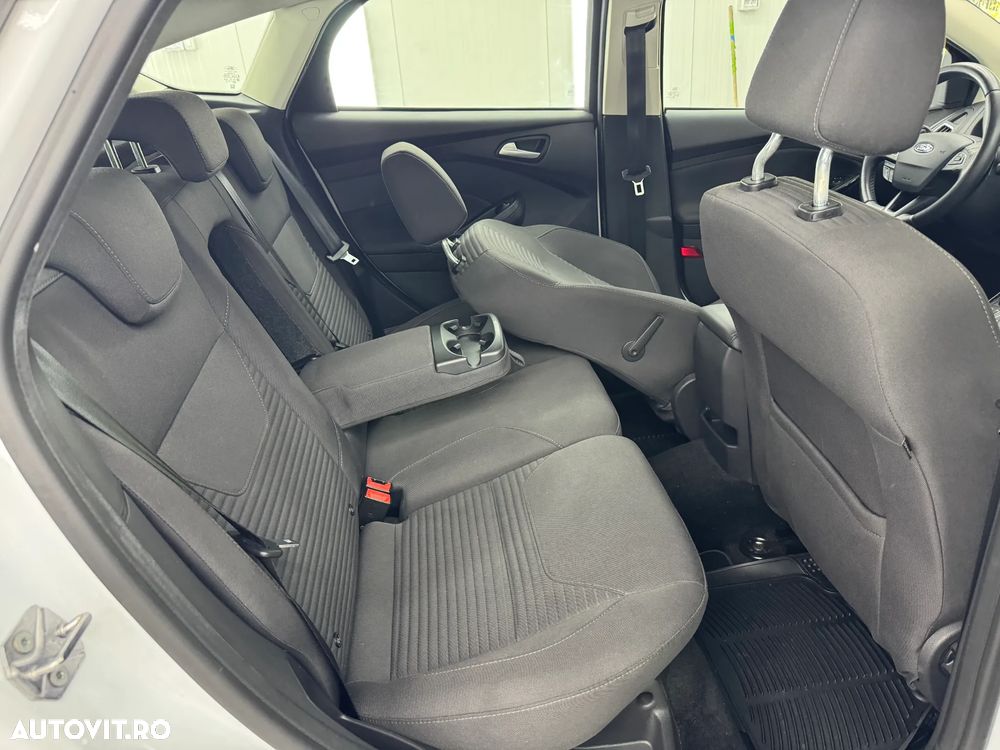 FORD Focus 2016 — imagine 22